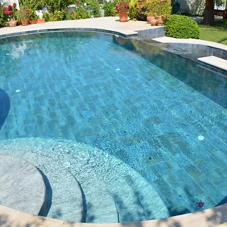 Villa Vigdis Dalyan- Family-friendly In Dalyan Centre With Private Pool & Garden *