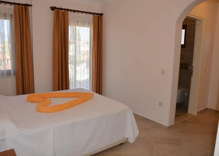 Vigdis Dalyan- Family-friendly In Dalyan Centre With Private Pool & Garden