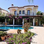 Villa Vigdis Dalyan- Family-friendly In Dalyan Centre With Private Pool & Garden Ortaca (Mugla)