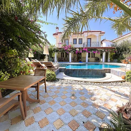 Vigdis Dalyan- Family-friendly In Dalyan Centre With Private Pool & Garden *