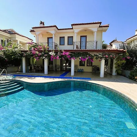 Vigdis Dalyan- Family-friendly In Dalyan Centre With Private Pool & Garden